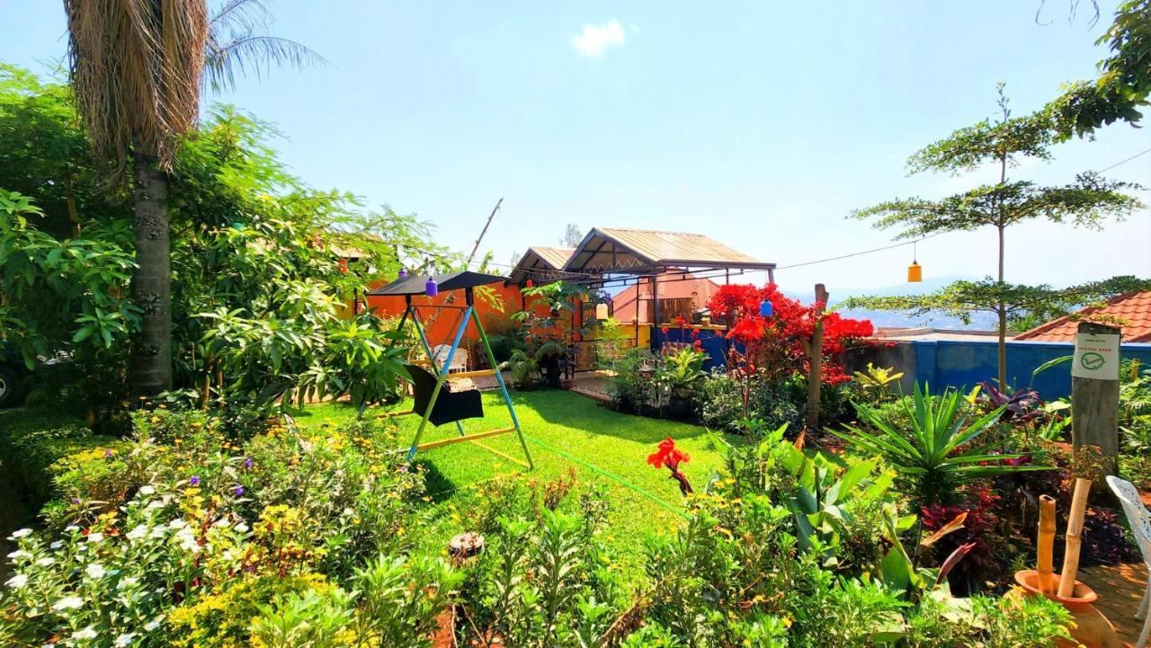 Yambi Guesthouse Kigali Esterno foto