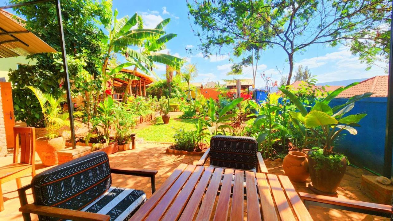 Yambi Guesthouse Kigali Esterno foto