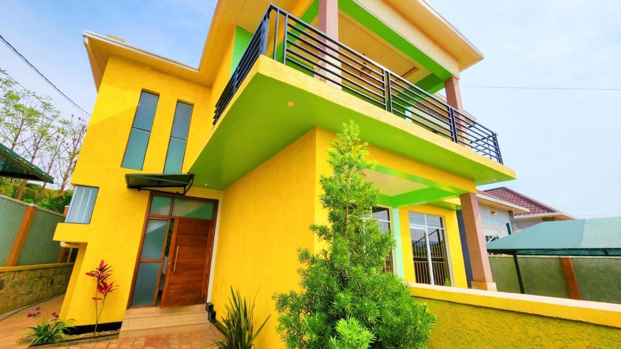 Yambi Guesthouse Kigali Esterno foto